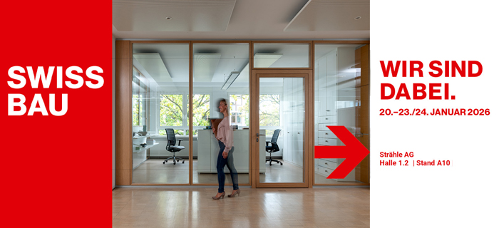 Moderne Büroarchitektur mit Ankündigung: Strähle AG ist auf der Swissbau 2026 anwesend. Standort und Daten sind prominent platziert.