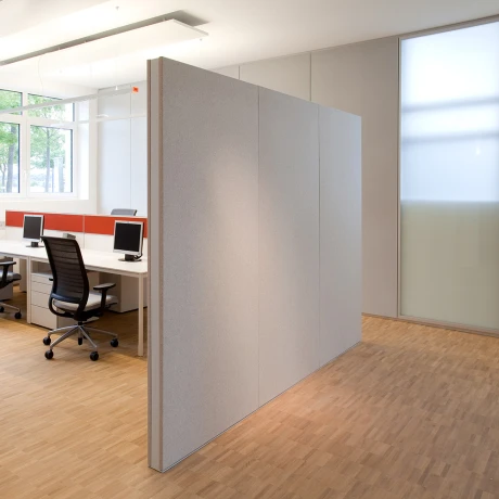 Freistehende Absorber